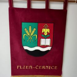 Černice mají oficiální znak i prapor