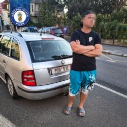 „Jen jsme jeli nakoupit.“ Řidič neměl pás, autosedačku ani právo sednout za volant