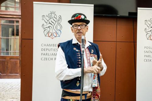 obrázek:Klempíř vynechal slavnostní zahájení festivalu ve Varech. Místo toho tančil v Ostravě