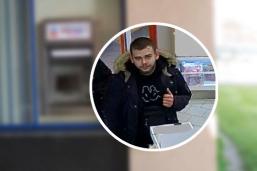 obrázek:Našel kartu ve vlaku a začal s ní platit. Policie hledá muže z nákupů v Plané
