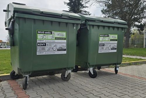 obrázek:Plzeň první v Česku mění třídění odpadu. Plechovky nově patří i do zelených kontejnerů na sklo
