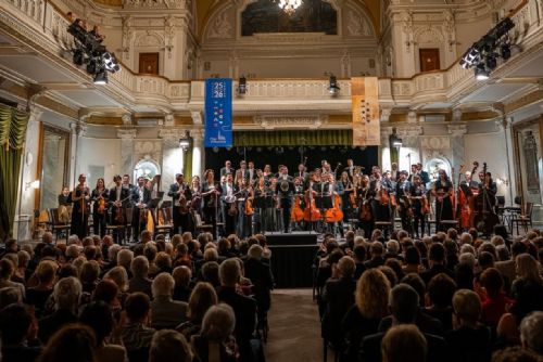 obrázek:Plzeňská filharmonie odhalila program. Láká na klasiku, filmovou hudbu i koncerty v katedrále