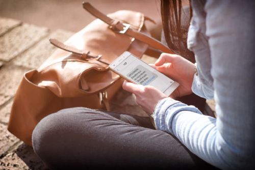 obrázek:Pozor na podvodné SMS o dluhu na pojištění! Útočníci se vydávají za VZP a chtějí vaše peníze
