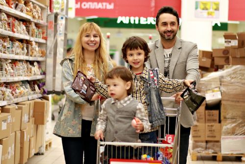 obrázek:Supermarkety mění přes léto otevírací dobu. Raději si zkontrolujte konkrétní prodejnu