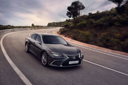 Obrázek - Lexus ES pro rok 2023 přichází