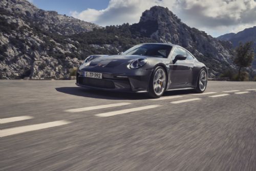 Obrázek - Nové Porsche 911 GT3 s paketem Touring