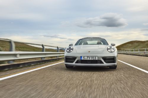 Obrázek - Porsche 911 GTS - Výraznější a dynamičtější