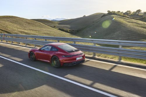 Obrázek - Porsche 911 GTS - Výraznější a dynamičtější