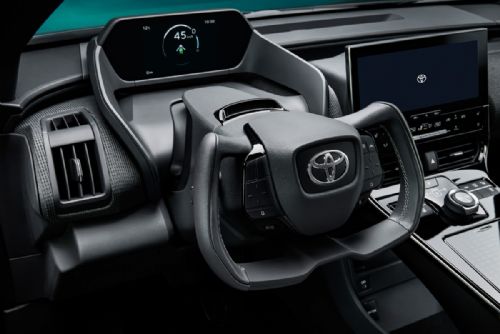 Obrázek - Světová premiéra zbrusu nové Toyoty bZ4X