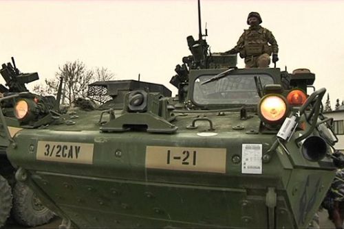 Obrázek - Konvoj armády USA je málo, Česko by mělo příslušnost k NATO vyjádřit silněji