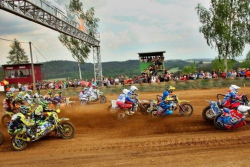 obrázek:Čarodějnice, májka i motokros. Nepomuk má na víkend program, který stojí za to