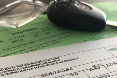 obrázek:Proč má u stejného auta jeden řidič o polovinu levnější povinné ručení než druhý (a jak z toho vytěžit maximum s PorovnejMe)