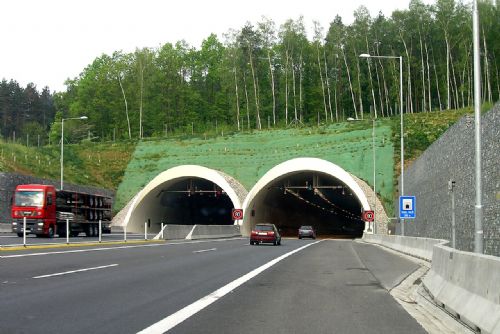 Foto: Uzavírka tunelu Valík omezí dopravu
