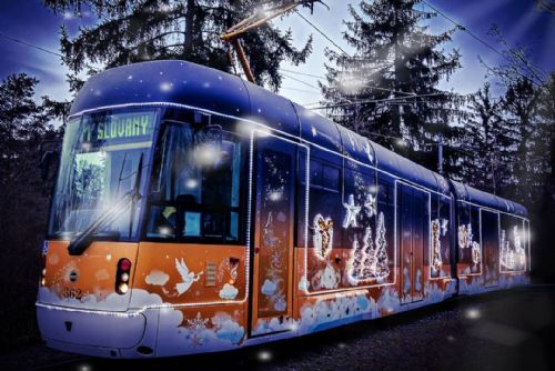 obrázek:Vánoční tramvaj rozzáří Plzeň - speciální spoje na linkách 1, 2 a 4