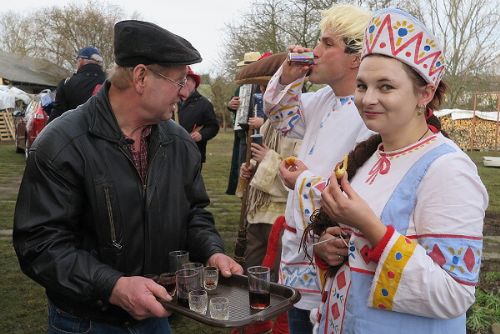 Obrázek - DO STOVKY CHYBĚLY JEN DVĚ MASKY! V Mrazíku excelovali Stříbrští!