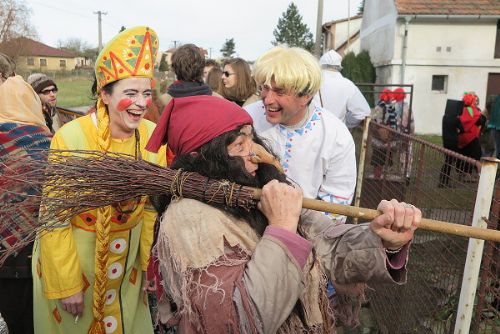 Obrázek - DO STOVKY CHYBĚLY JEN DVĚ MASKY! V Mrazíku excelovali Stříbrští!