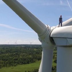 Spor o větrníky pokračuje... Blovice nesouhlasí s 247m vysokými turbínami u Vlčtejna