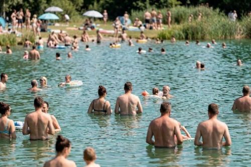 obrázek:Do Česka přichází další vlna letních veder. Tropické dny vystřídají překvapivě chladná rána