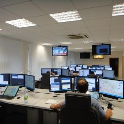 Plzeň bude rychlejší při zásazích. Jako první v republice propojí Policii ČR a městskou policii