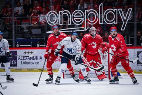 obrázek:Plzeň v Třinci dlouho držela vedení, po rychlém obratu Ocelářů ve třetí třetině ale odjíždí bez bodu