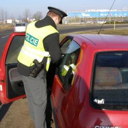 Speciální dopravní akce odhalila 9 opilých řidičů, e-koloběžka 2,5‰