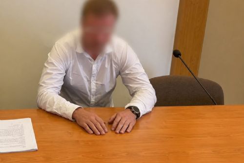 obrázek:Vlastní miminko použil jako rukojmí. Soudy mu potvrdily pět let natvrdo