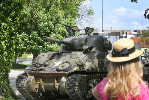 obrázek:Kam o prodlouženém víkendu na Plzeňsku? Slavnosti svobody, májky, víno i historická technika