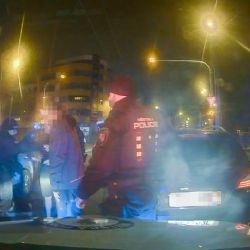 Řidič bez dokladů si zajel natakovat, poté nadýchal 3,19‰