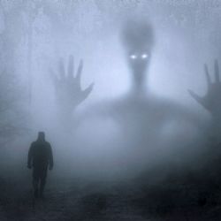 Tragédie ve Velešicích, dva muži se otrávili v garáži