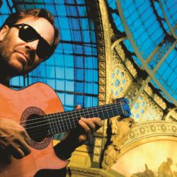 Legenda jazzové kytary Al Di Meola bude hrát Beatles v Plzni