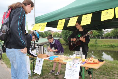 Obrázek - Poslední den kampaně DO PRÁCE NA KOLE nabídl snídani pro cyklisty