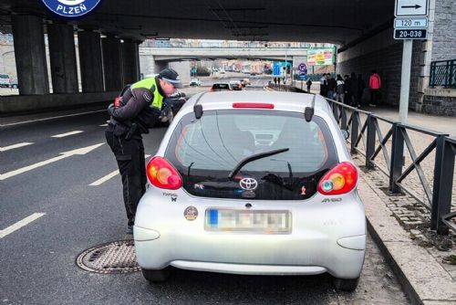 obrázek:Bez řidičáku v zákazu vjezdu, teď mu hrozí mu vězení