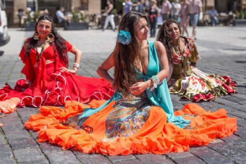 obrázek:Plzeň oslaví Mezinárodní den Romů koncerty, debatami i živou knihovnou