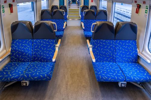 obrázek:RegioSharky dostaly nový interiér a míří zpět na koleje v Plzeňském kraji