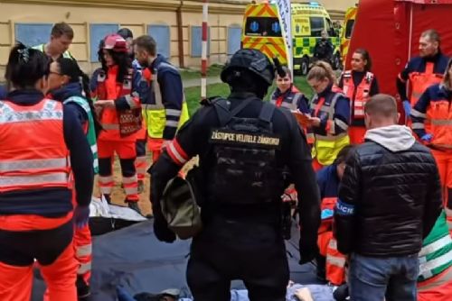 obrázek:Věznici na Borech obsadily desítky policistů, hasičů a záchranářů. Plzeň zažila velké cvičení