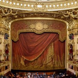 Primátorka při znovuotevření podpořila brněnská divadla. Zahrála si roli Alžběty Anglické v romantické komedii Zamilovaný Shakespeare