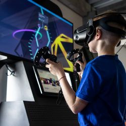 Darujte vánoční dárek plný adrenalinu a zábavy! FUN Arena Cheb nabízí dárkové poukazy