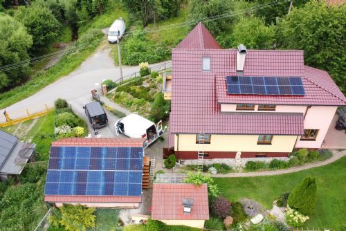 Foto: Jak z velké části získat energetickou nezávislost? Stačí oslovit firmu Galimed s.r.o. a nechat si nainstalovat vlastní FVE, podívejte se na modelový příklad návratnosti