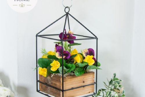 Foto: Objevte různorodé a barevné květiny v obalech z e-shopu HomeDecorHome.cz