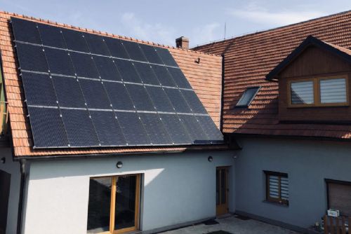 Foto: Vysoké účty za elektřinu? S vlastní FVE nebudou! Kontaktujte firmu Galimed Energy